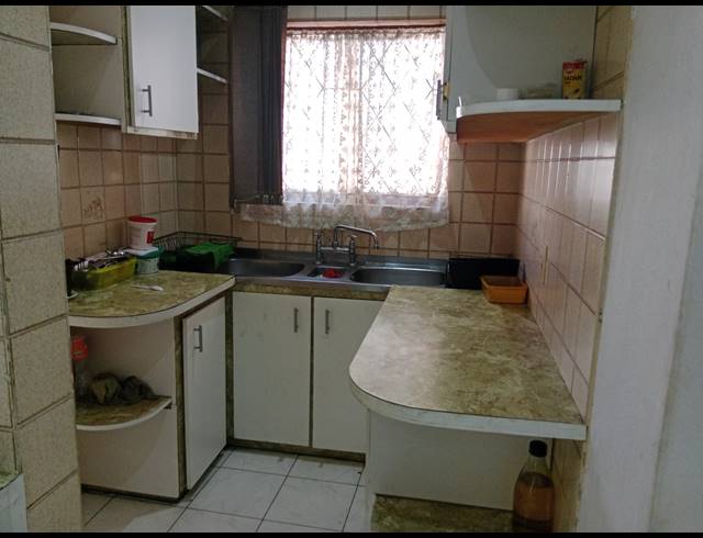 4 BEDROOM HOUSE FOR SALE IN MOUNTAIN RISE